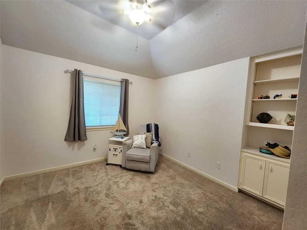 104 Portulaca Street Lake Jackson, TX 77566