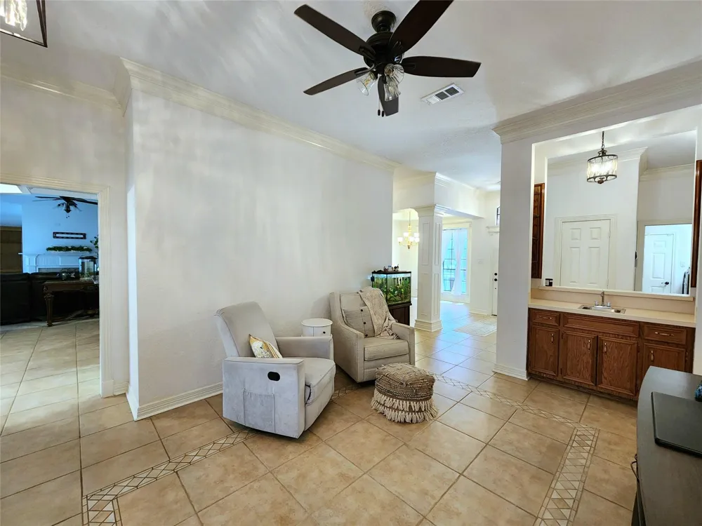 104 Portulaca Street Lake Jackson, TX 77566