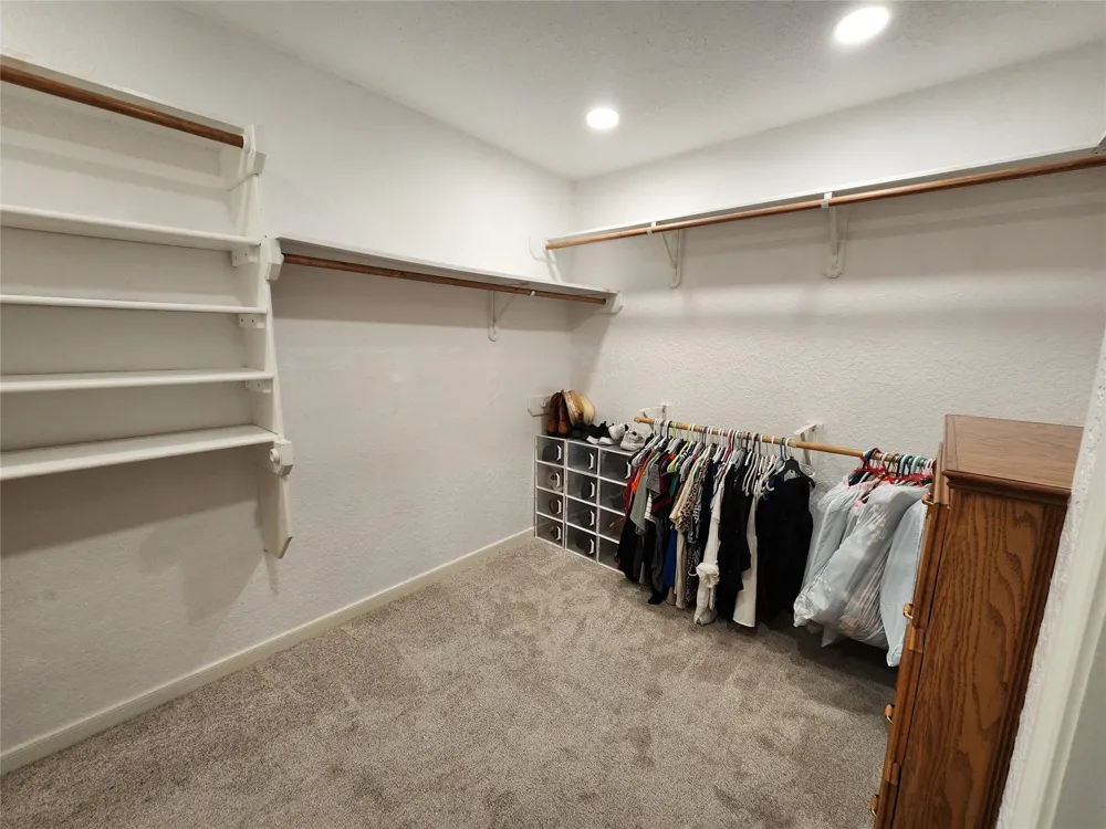 104 Portulaca Street Lake Jackson, TX 77566