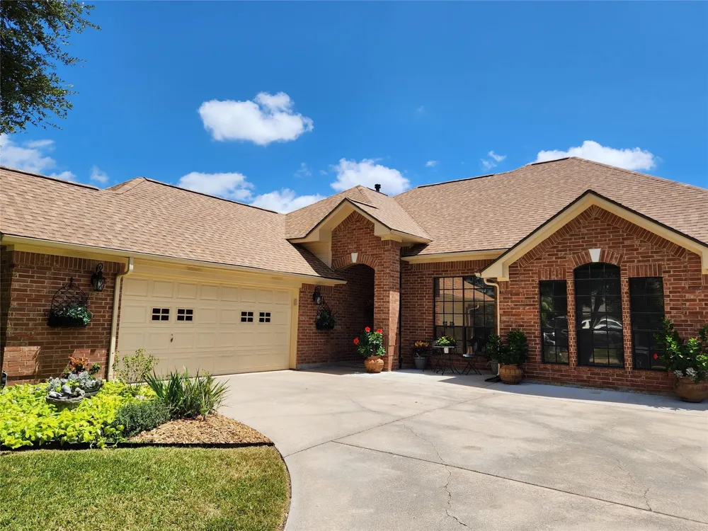 104 Portulaca Street Lake Jackson, TX 77566