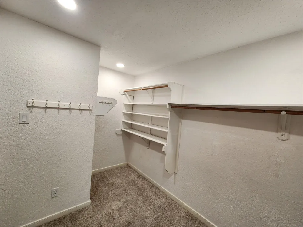 104 Portulaca Street Lake Jackson, TX 77566