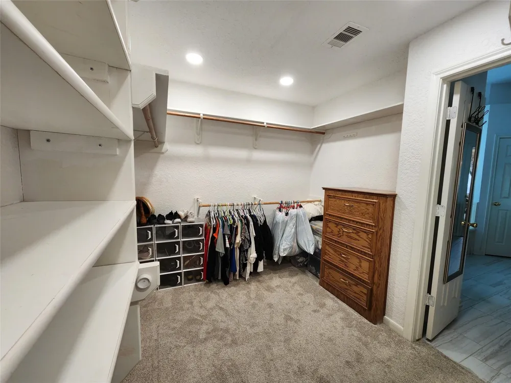 104 Portulaca Street Lake Jackson, TX 77566