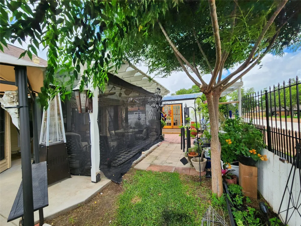 104 Portulaca Street Lake Jackson, TX 77566