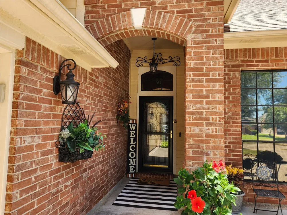 104 Portulaca Street Lake Jackson, TX 77566