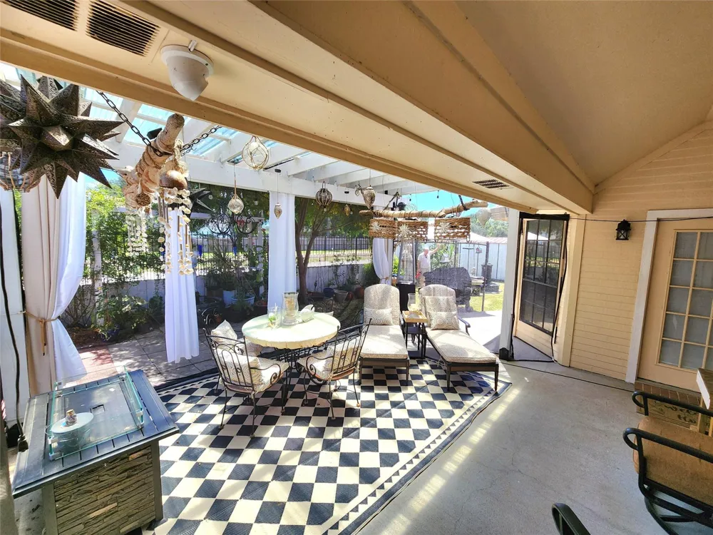 104 Portulaca Street Lake Jackson, TX 77566