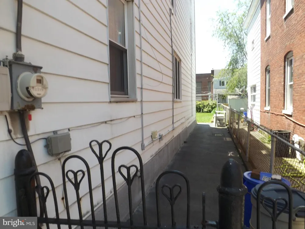 228 S MORRIS STREET Saint Clair, PA 17970