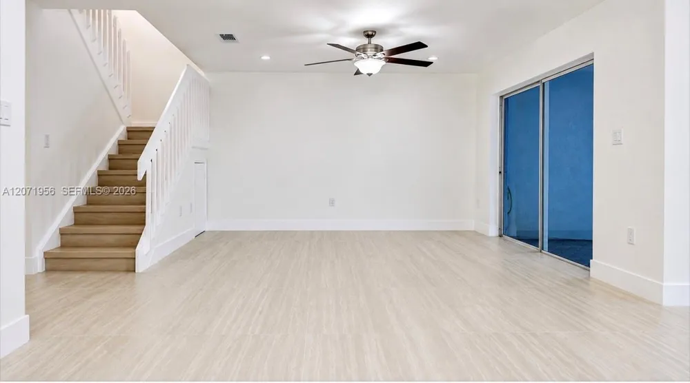 14255 SW 96th Ter Miami, FL 33186