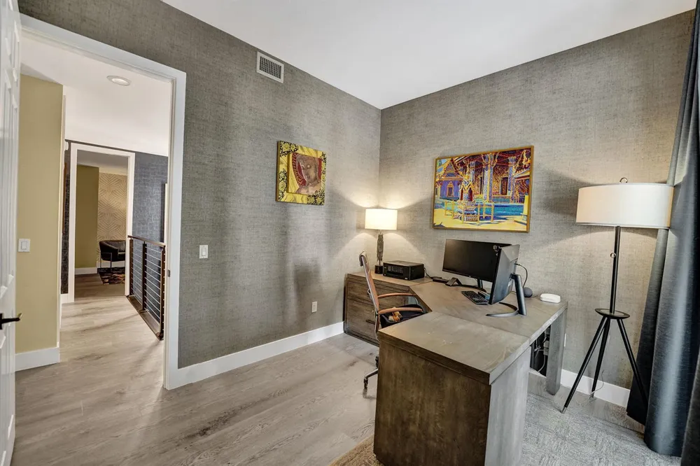 2617 NE 14th Avenue #102 Wilton Manors, FL 33334