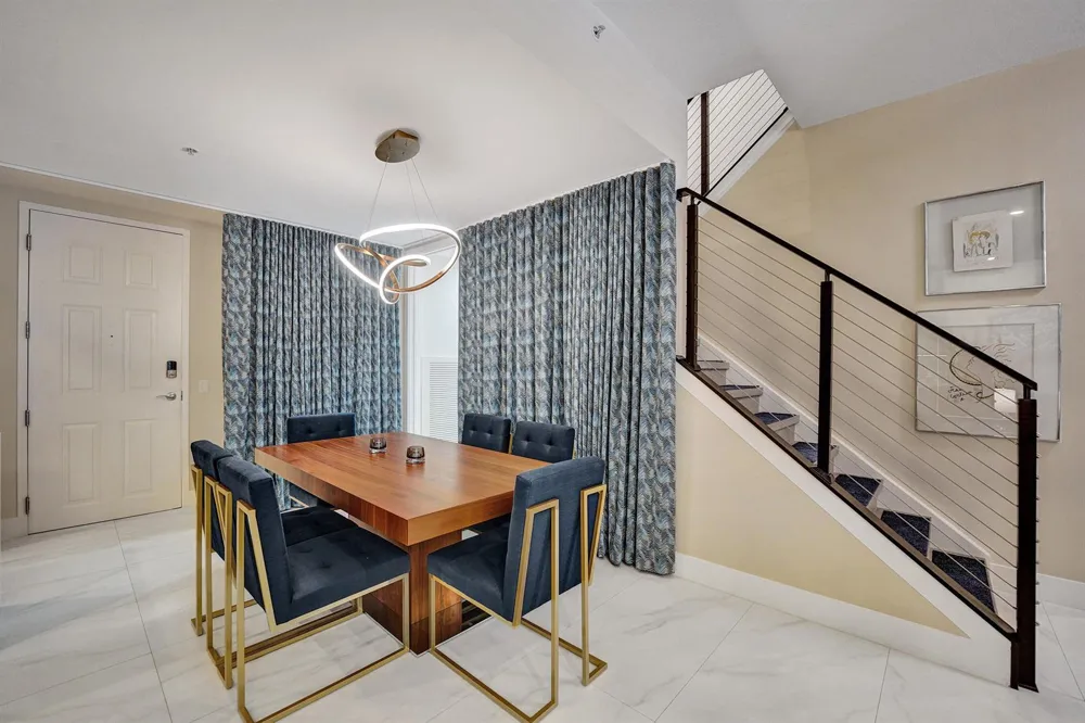 2617 NE 14th Avenue #102 Wilton Manors, FL 33334