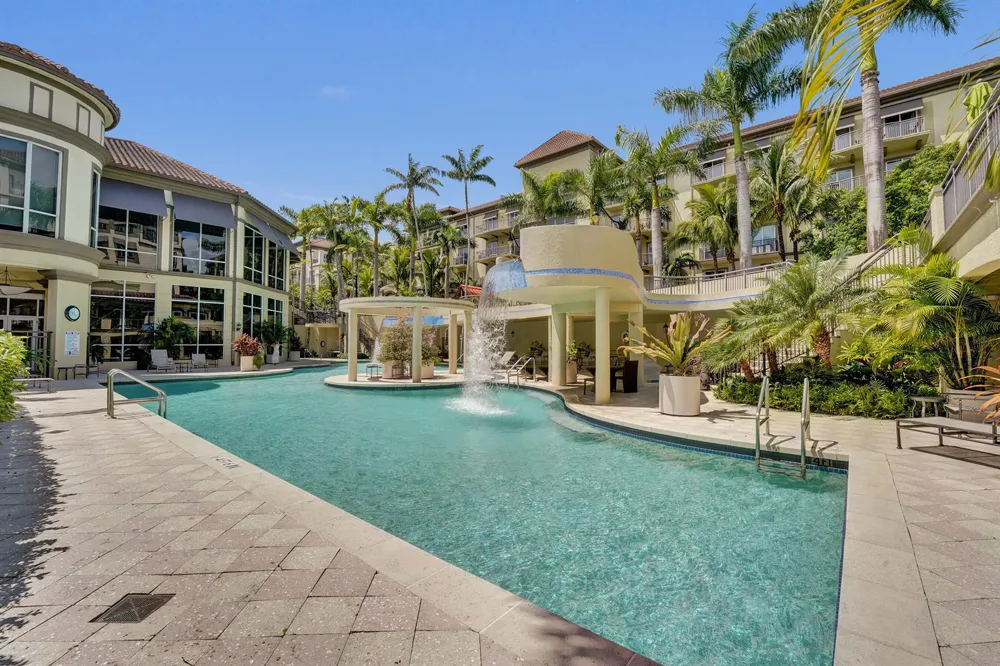 2617 NE 14th Avenue #102 Wilton Manors, FL 33334