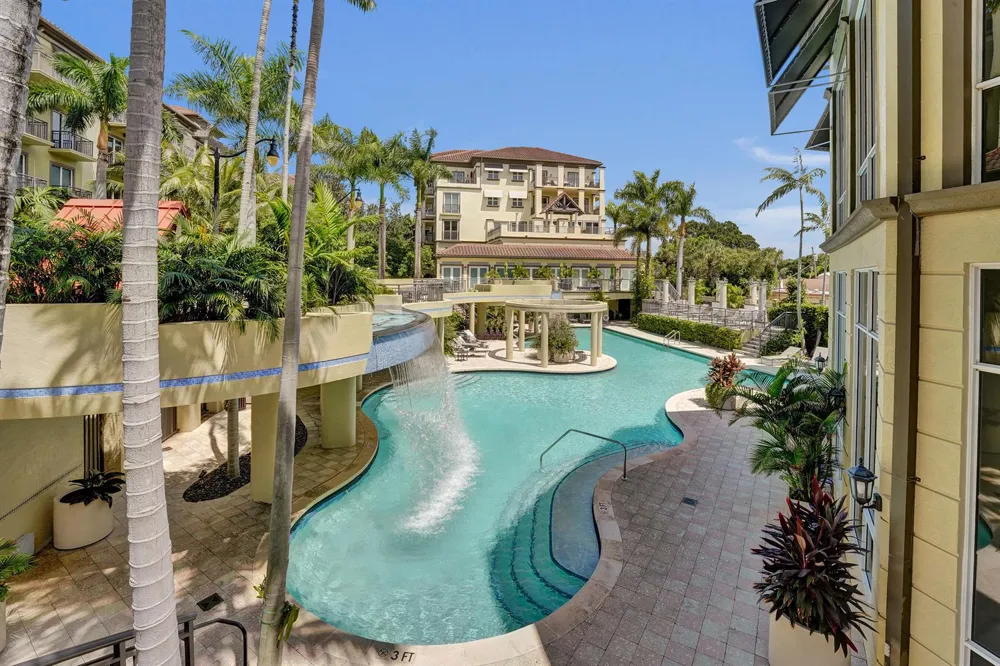 2617 NE 14th Avenue #102 Wilton Manors, FL 33334