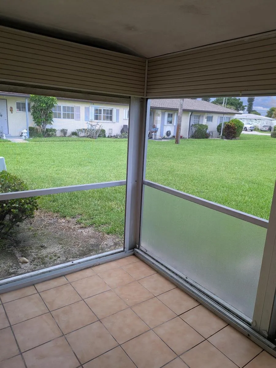 2771 Ashley Drive E #J West Palm Beach, FL 33415