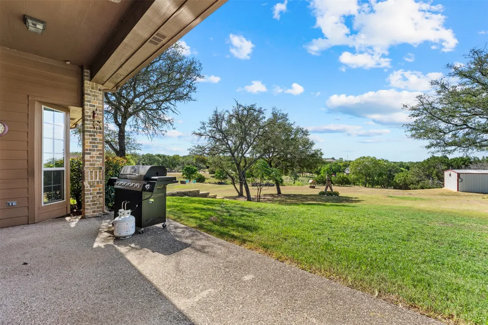 2285 Austin Hines Drive China Spring, TX 76633