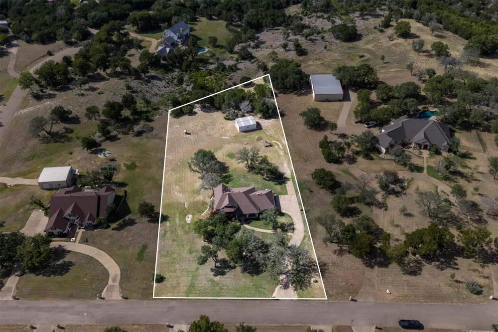 2285 Austin Hines Drive China Spring, TX 76633