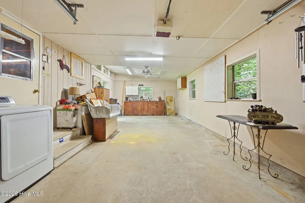 452 Paradise Road Robbinsville, NC 28771