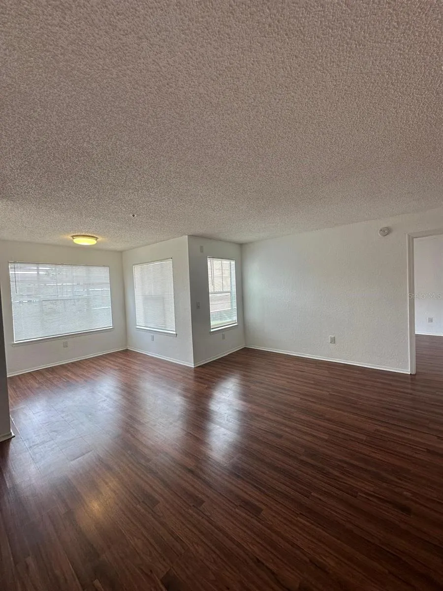 2210 GRAND CAYMAN COURT #1721 Kissimmee, FL 34741
