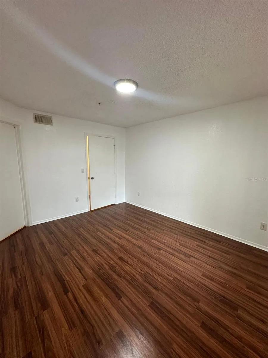 2210 GRAND CAYMAN COURT #1721 Kissimmee, FL 34741