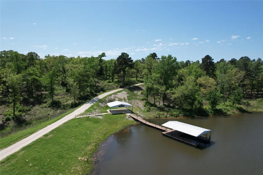 42 Private Road 1316 Centerville, TX 75833