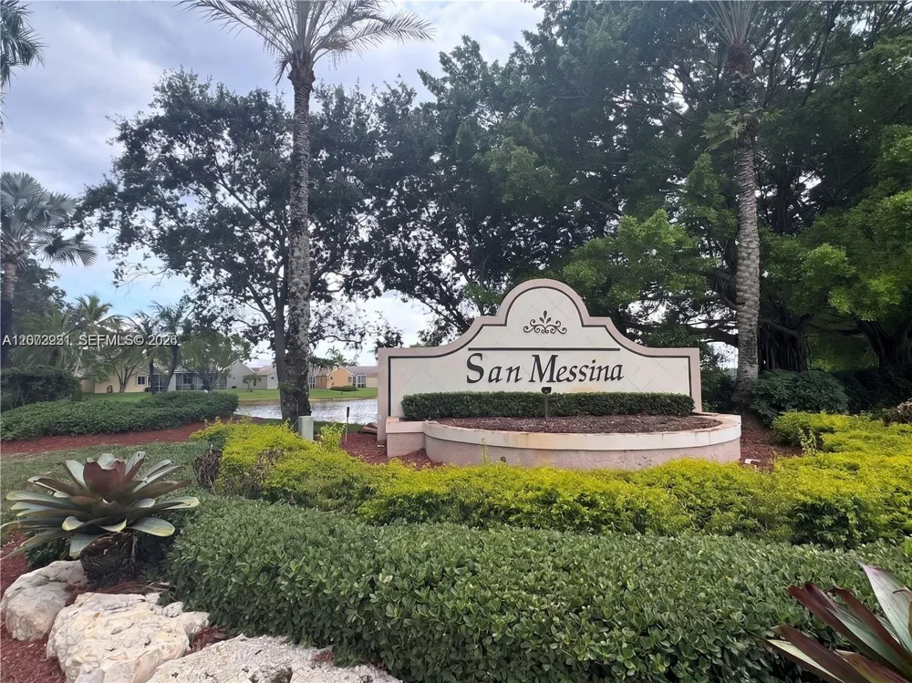 1599 Palermo Dr Weston, FL 33327