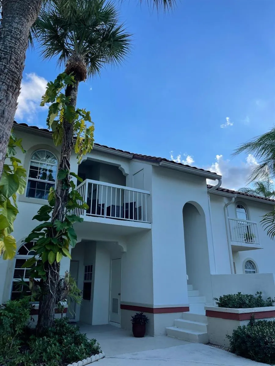 209 CYPRESS POINT DRIVE Palm Beach Gardens, FL 33418