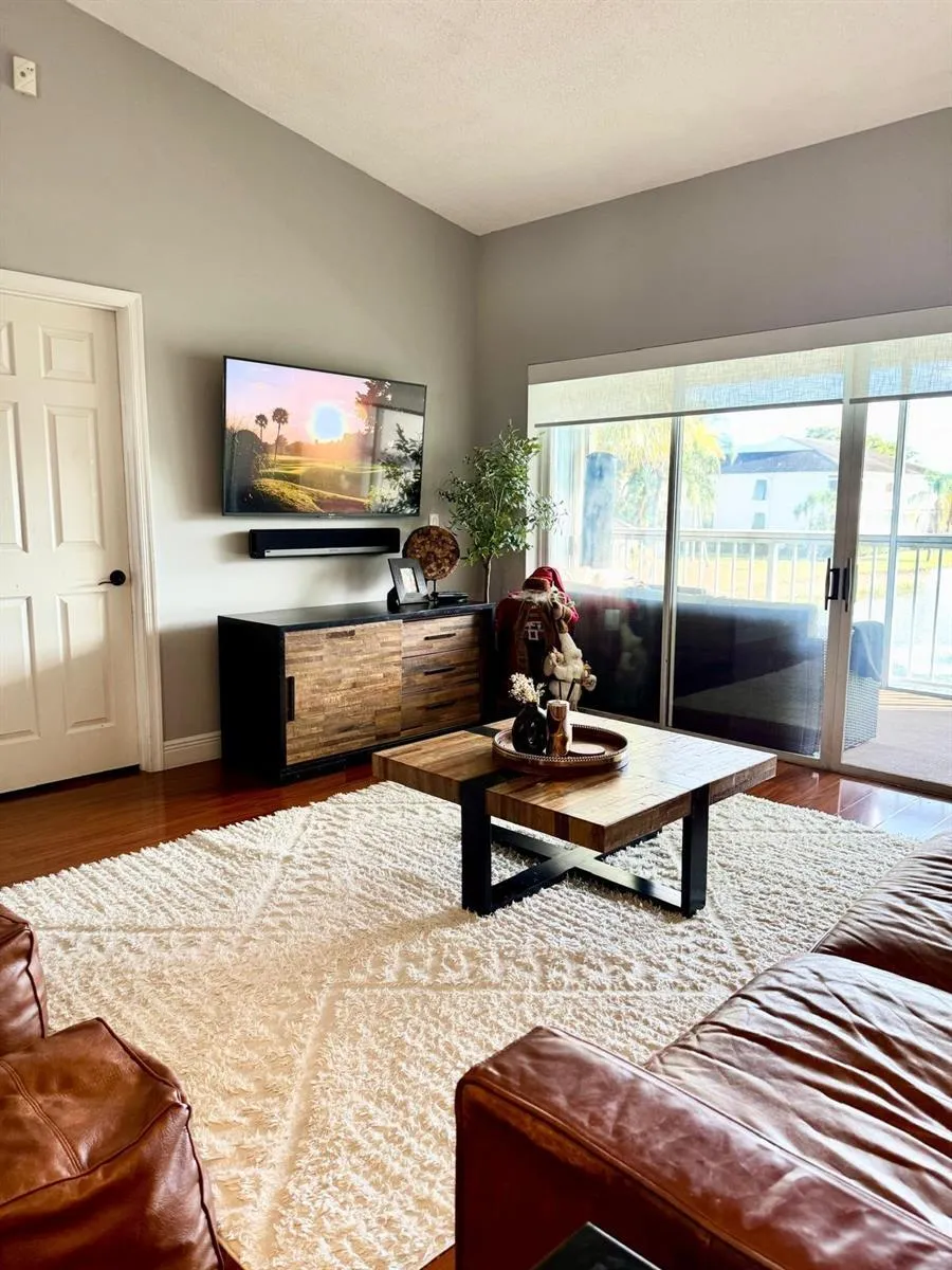 209 CYPRESS POINT DRIVE Palm Beach Gardens, FL 33418