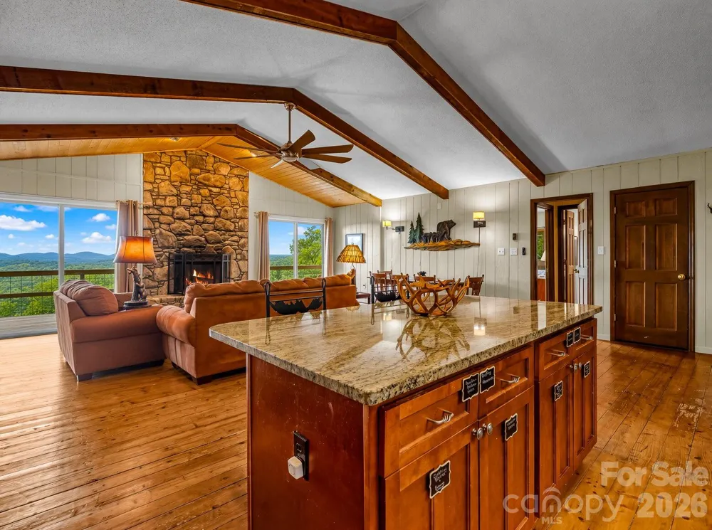 179 Sarvis Lane Mars Hill, NC 28754