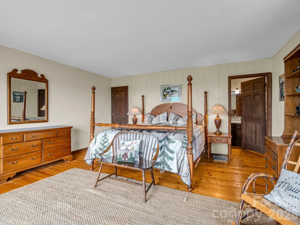 179 Sarvis Lane Mars Hill, NC 28754