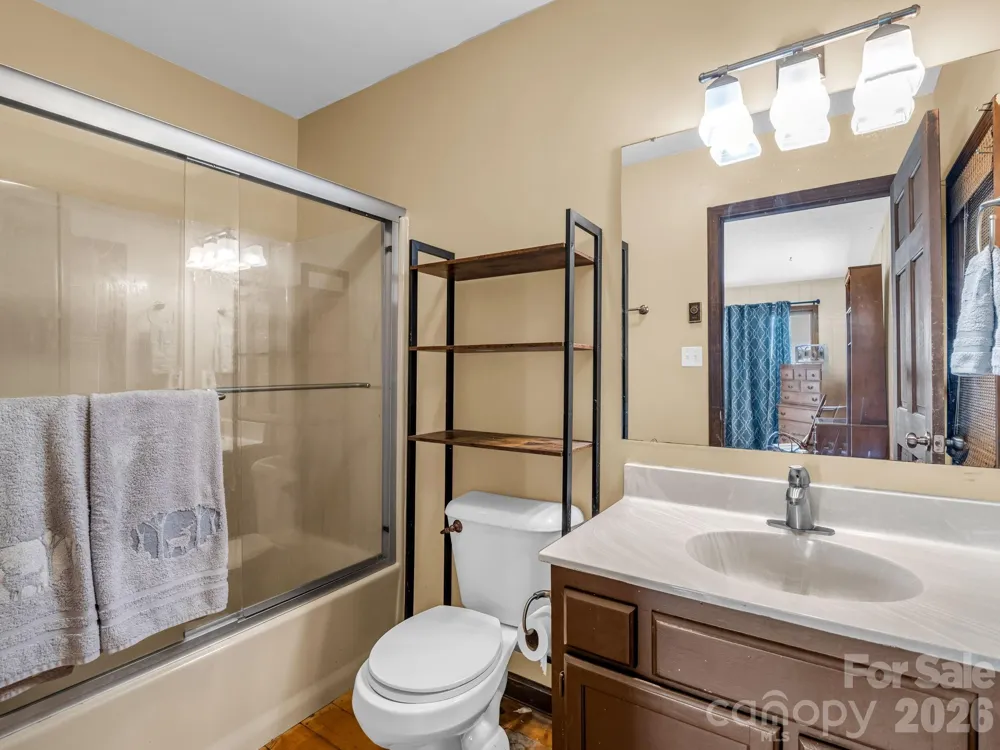179 Sarvis Lane Mars Hill, NC 28754