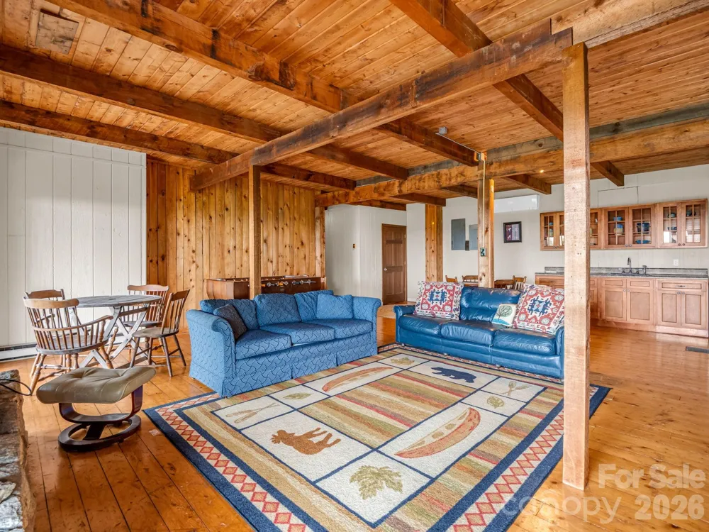 179 Sarvis Lane Mars Hill, NC 28754