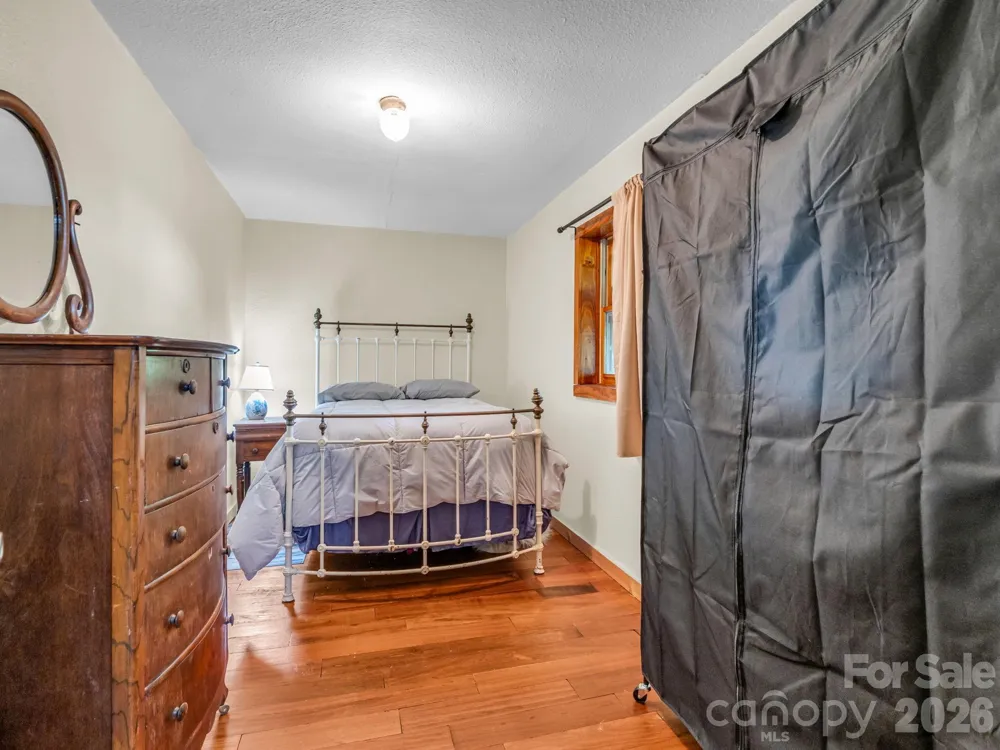 179 Sarvis Lane Mars Hill, NC 28754