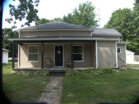 185 E Commerce Street