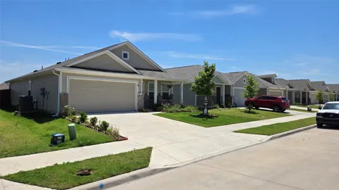 5815 Rock Maple Drive