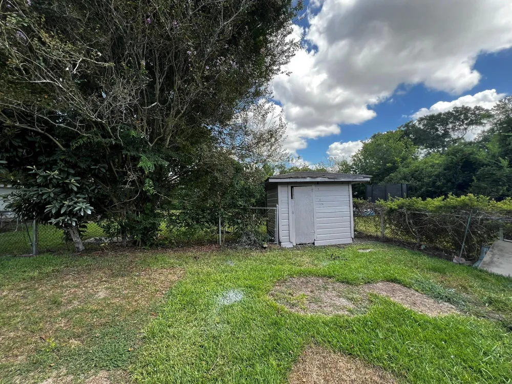 2840 Hebert Street Beaumont, TX 77705