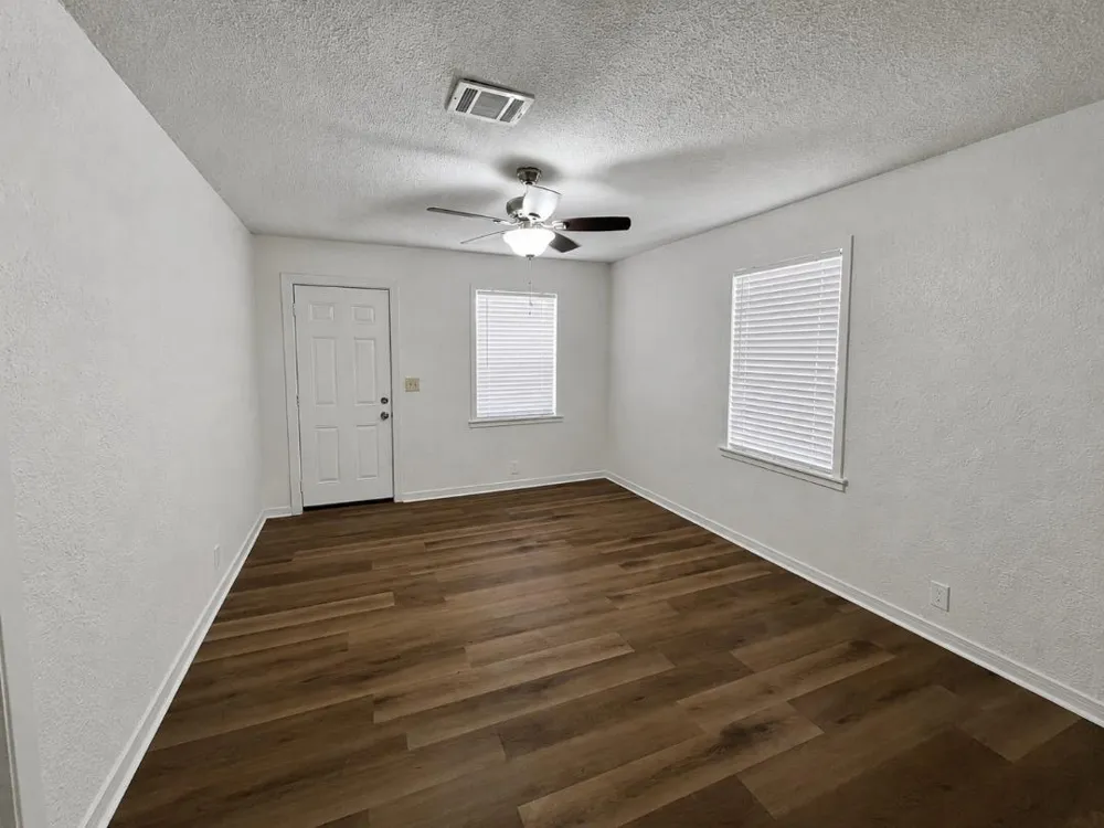 2840 Hebert Street Beaumont, TX 77705