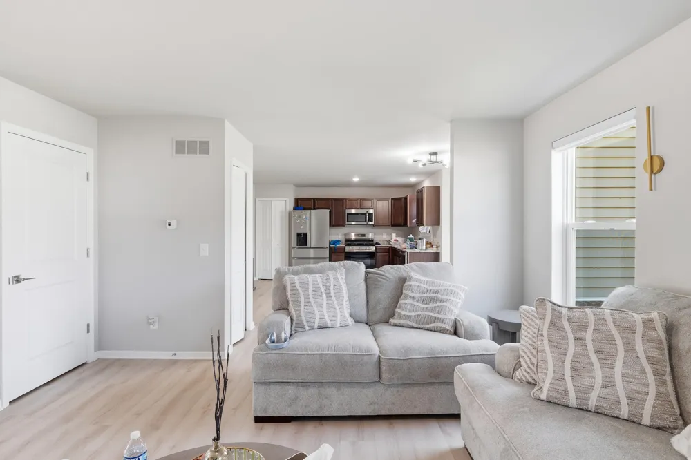 15185 Hanover Avenue Allen Park, MI 48101