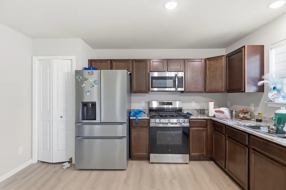 15185 Hanover Avenue Allen Park, MI 48101