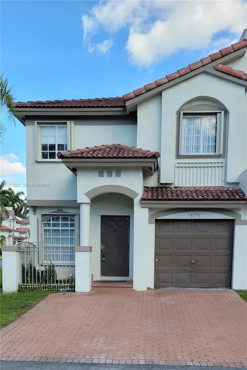 5173 NW 114th Pl Doral, FL 33178