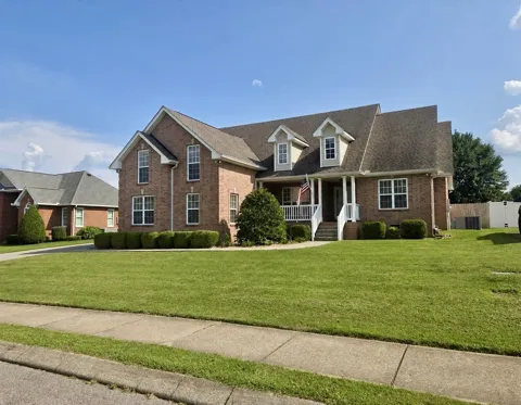 124 Thoroughbred Way