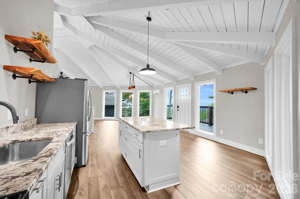 119 Beechwood Lane Beech Mountain, NC 28604
