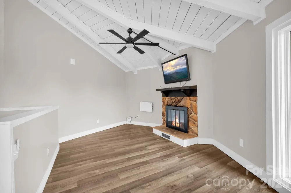119 Beechwood Lane Beech Mountain, NC 28604