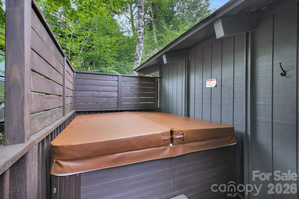 119 Beechwood Lane Beech Mountain, NC 28604