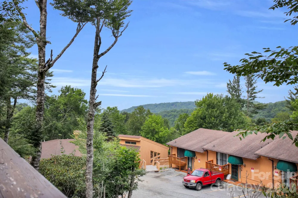 119 Beechwood Lane Beech Mountain, NC 28604