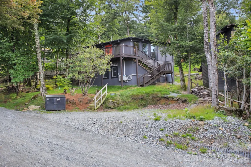 119 Beechwood Lane Beech Mountain, NC 28604
