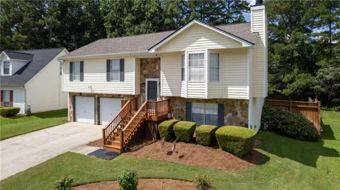 1046 Redan Trace