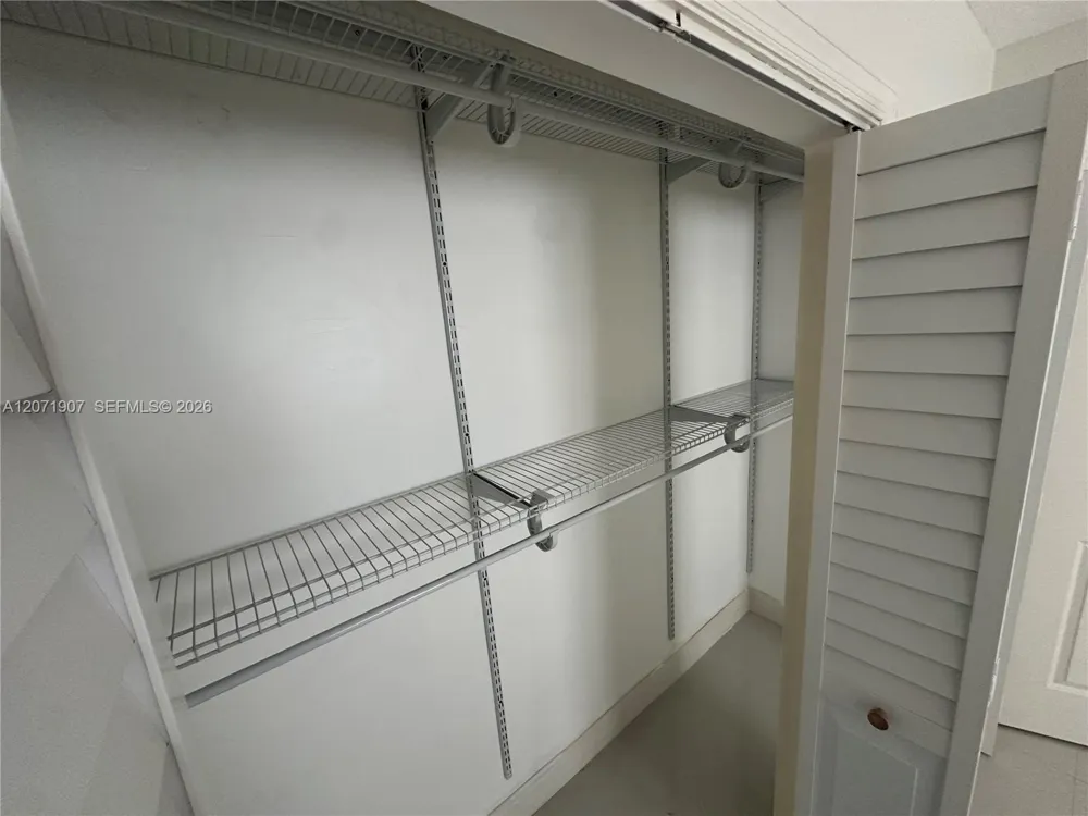410 NW 65 Ave #410 Plantation, FL 33317
