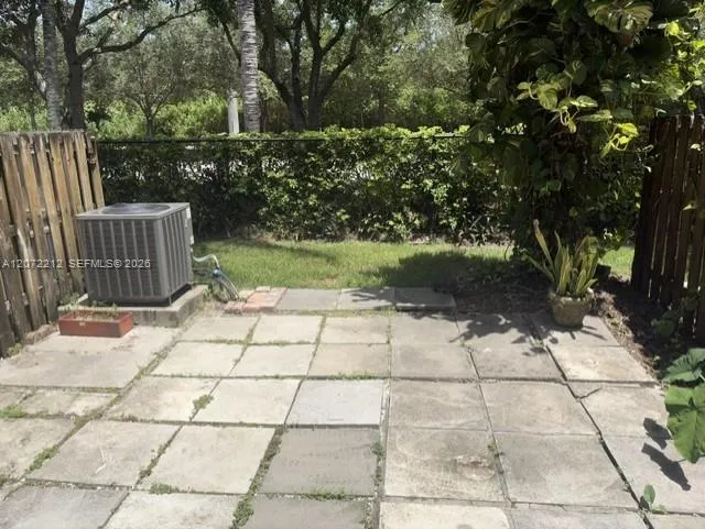 2245 NE 42nd Ave Homestead, FL 33033