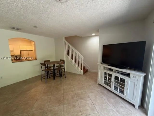 2245 NE 42nd Ave Homestead, FL 33033
