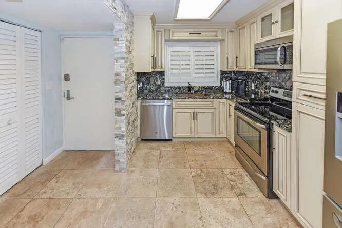 420 CELESTIAL WAY #101 Juno Beach, FL 33408