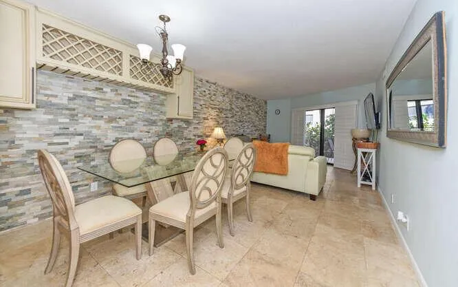 420 CELESTIAL WAY #101 Juno Beach, FL 33408