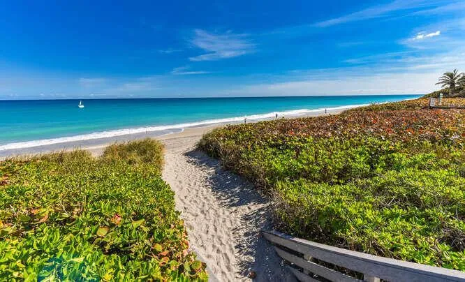 420 CELESTIAL WAY #101 Juno Beach, FL 33408
